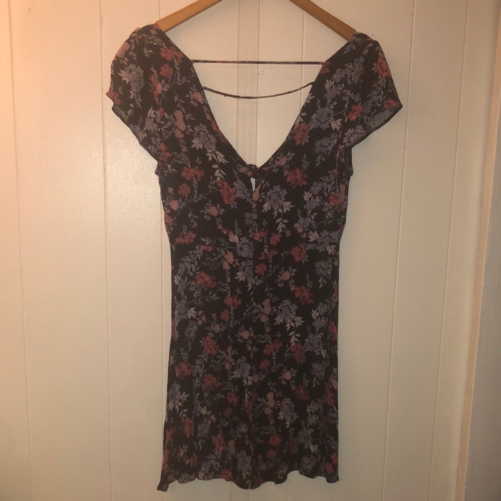 American Eagle Outfitters Pink Flutter Sleeve Mini Dress - Picture 5 of 8